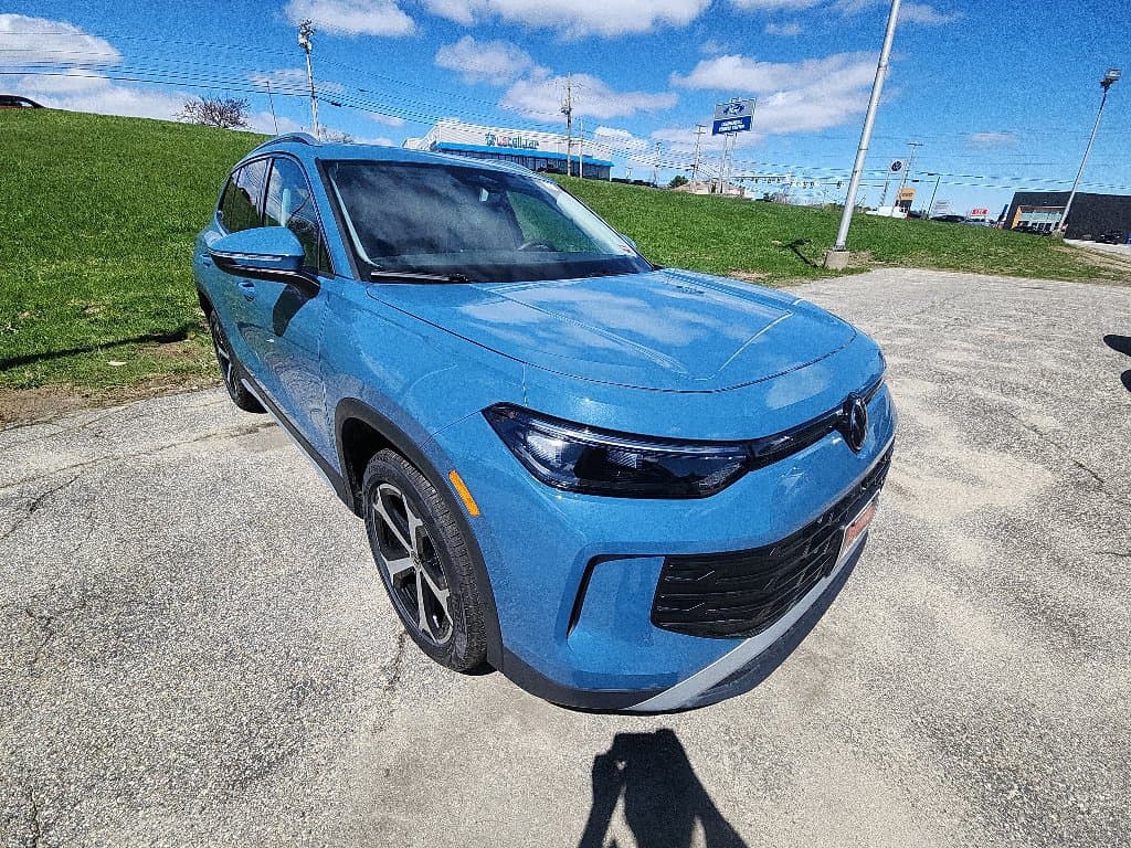 2026 Volkswagen Tiguan - Photo 1