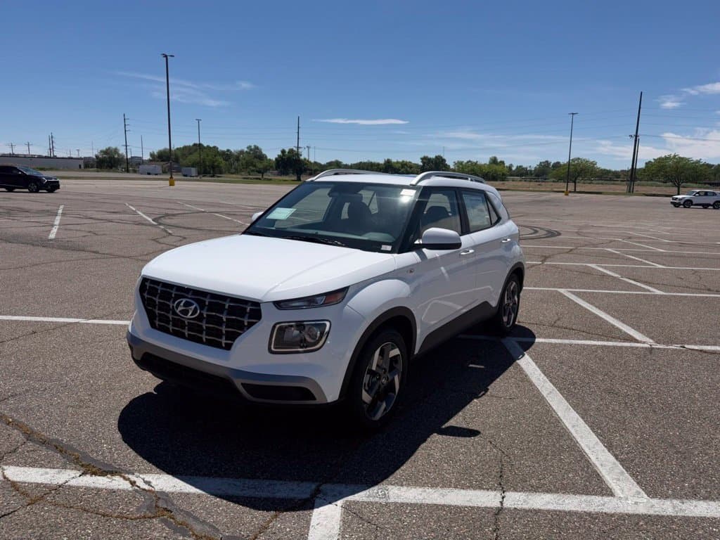 2026 Hyundai Venue - Photo 1