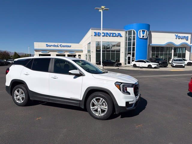 2024 GMC Terrain - Photo 1