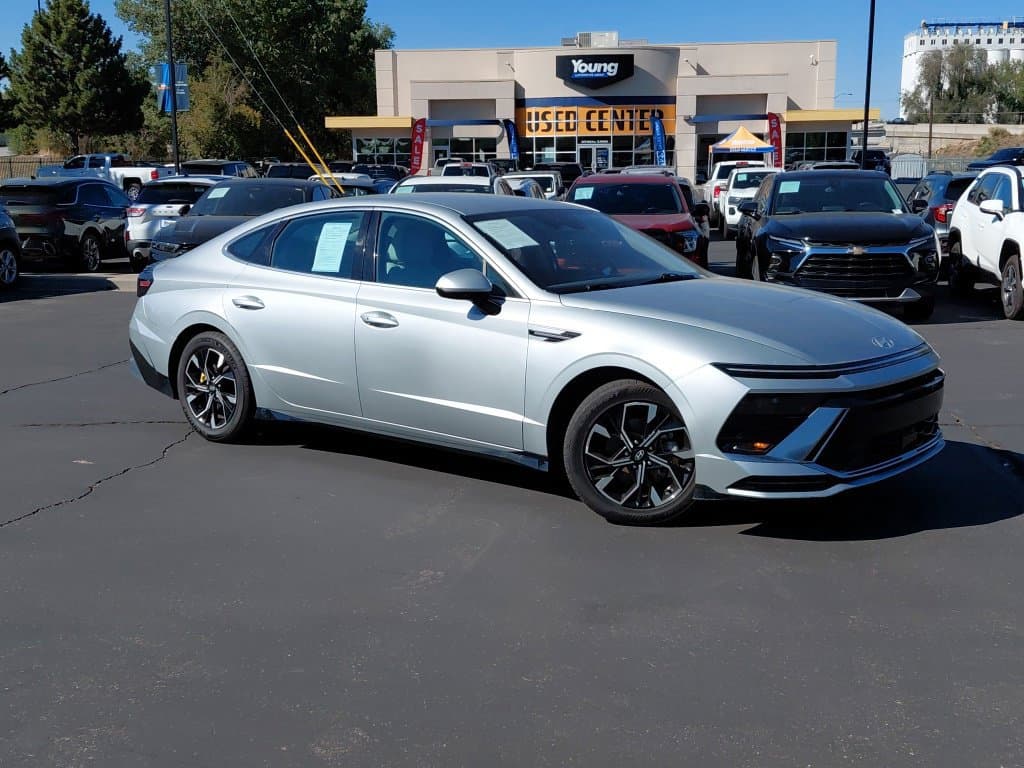 2024 Hyundai Sonata - Photo 1