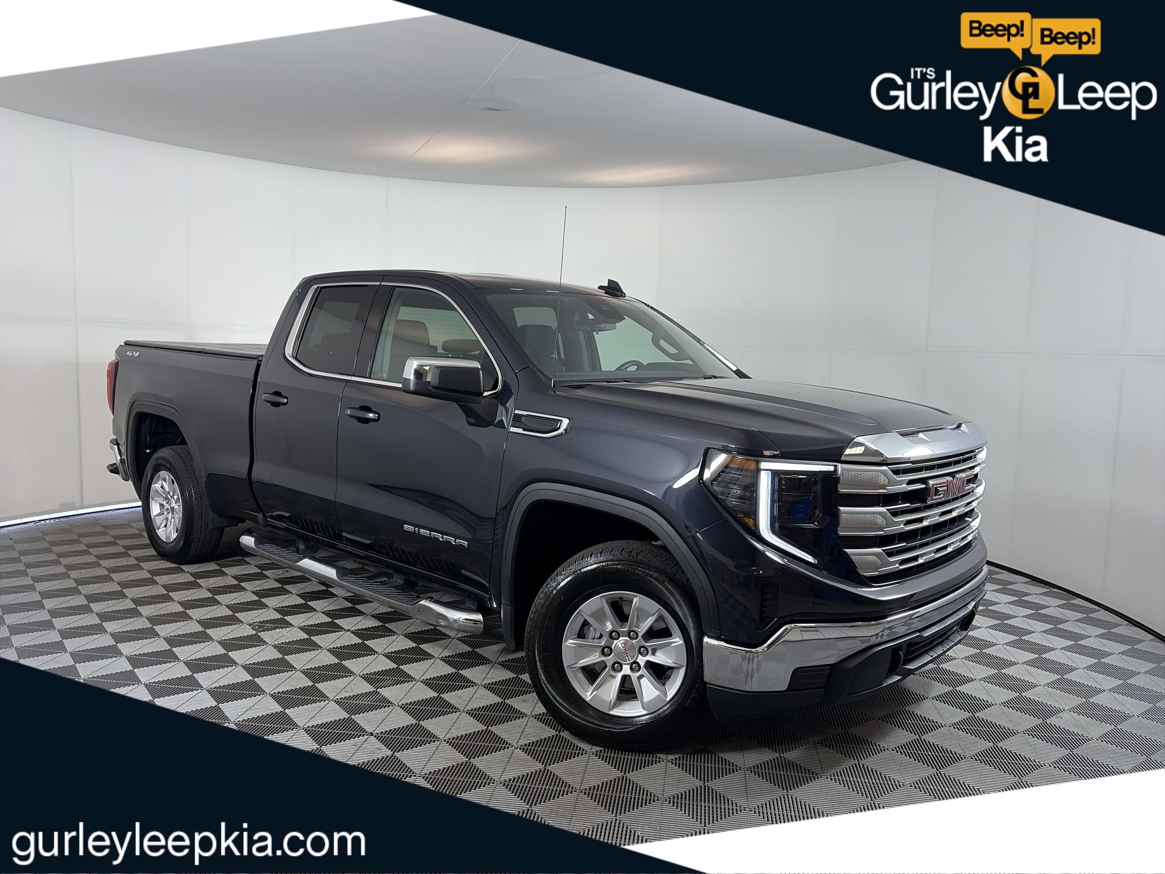 2024 GMC Sierra - Photo 1