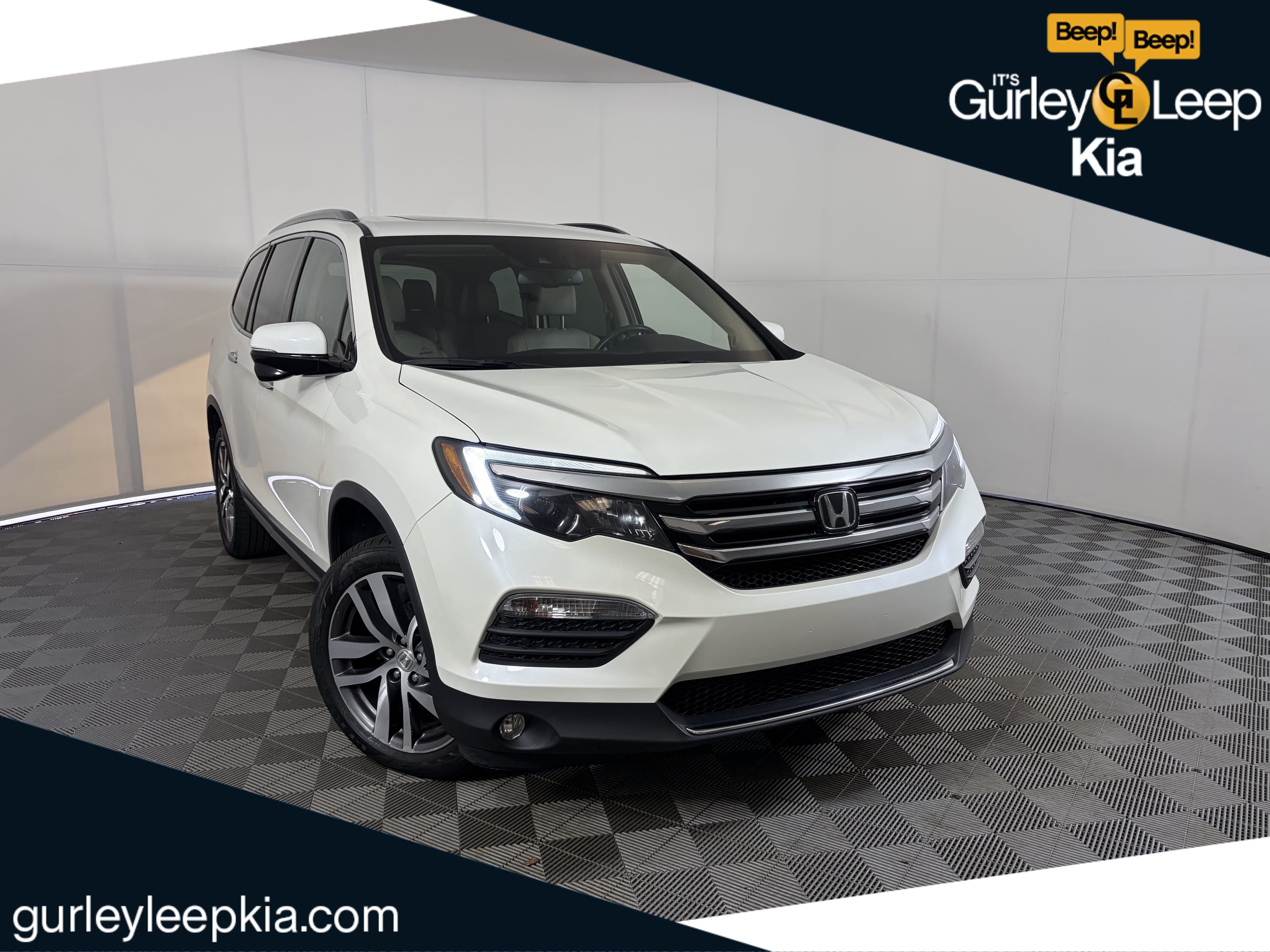2017 Honda Pilot - Photo 1