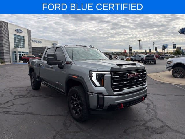 2024 GMC Sierra - Photo 1