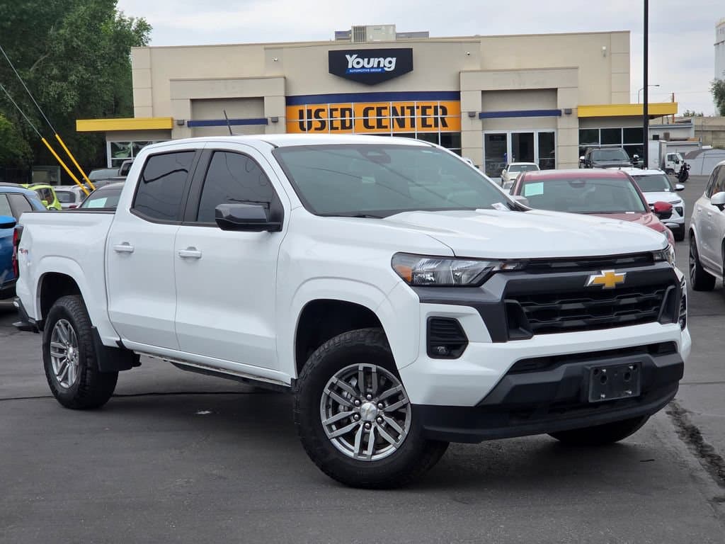 2024 Chevrolet Colorado - Photo 1