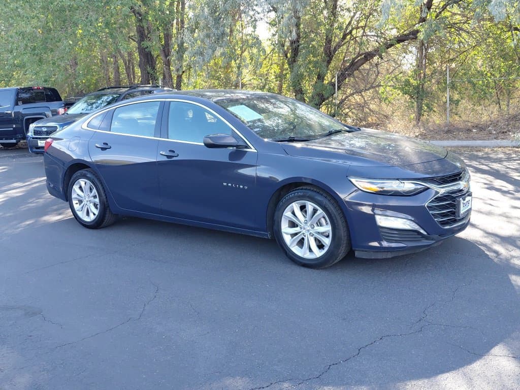 2025 Chevrolet Malibu - Photo 1