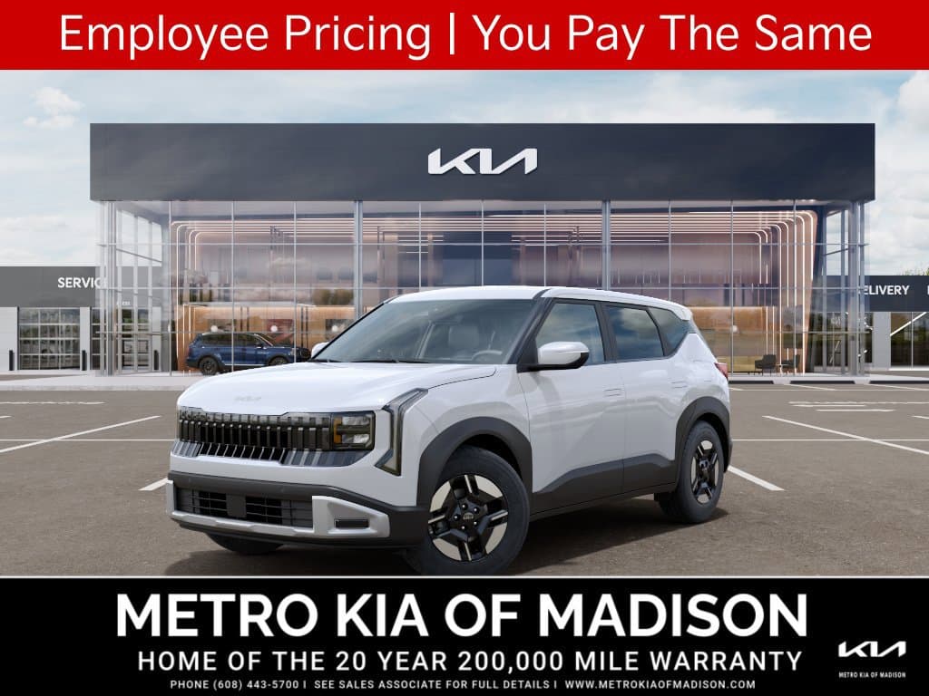 2027 Kia Seltos - Photo 1