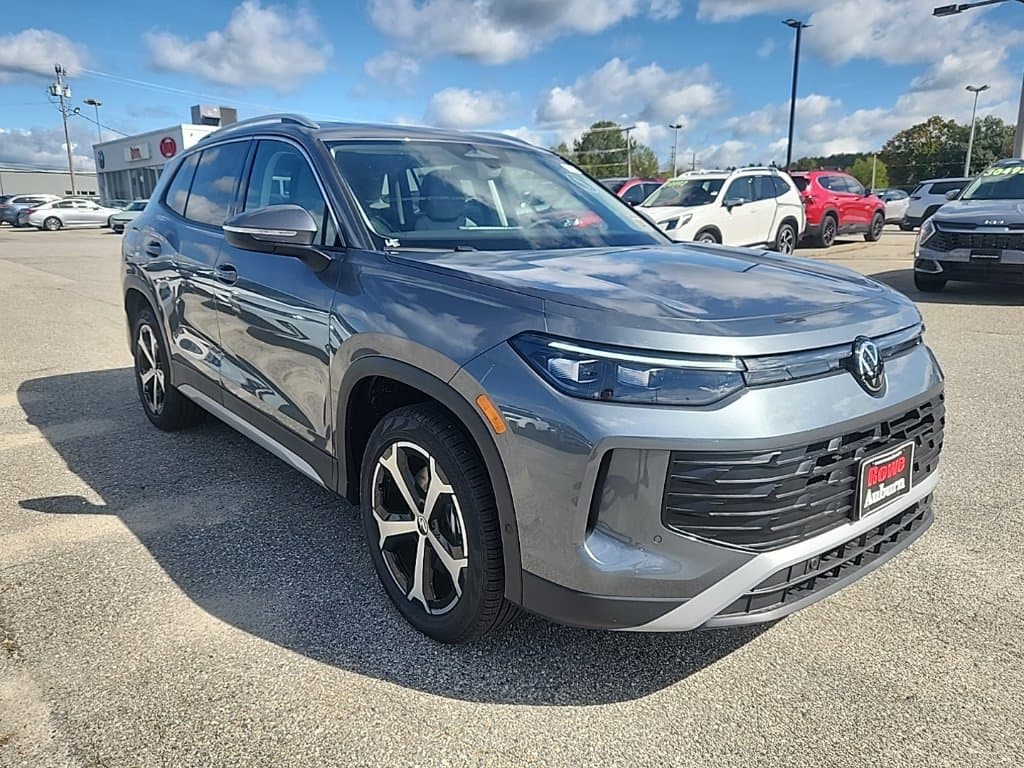 2026 Volkswagen Tiguan - Photo 1