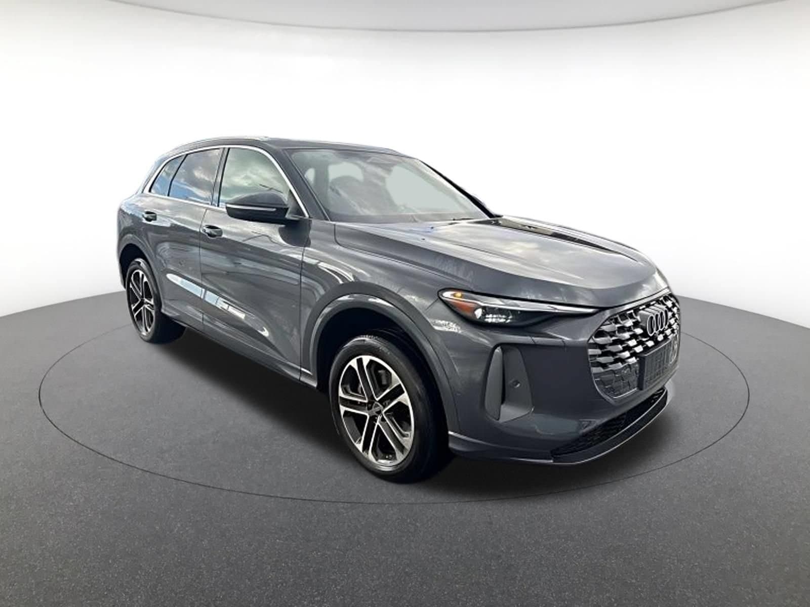 2025 Audi Q5 - Photo 1