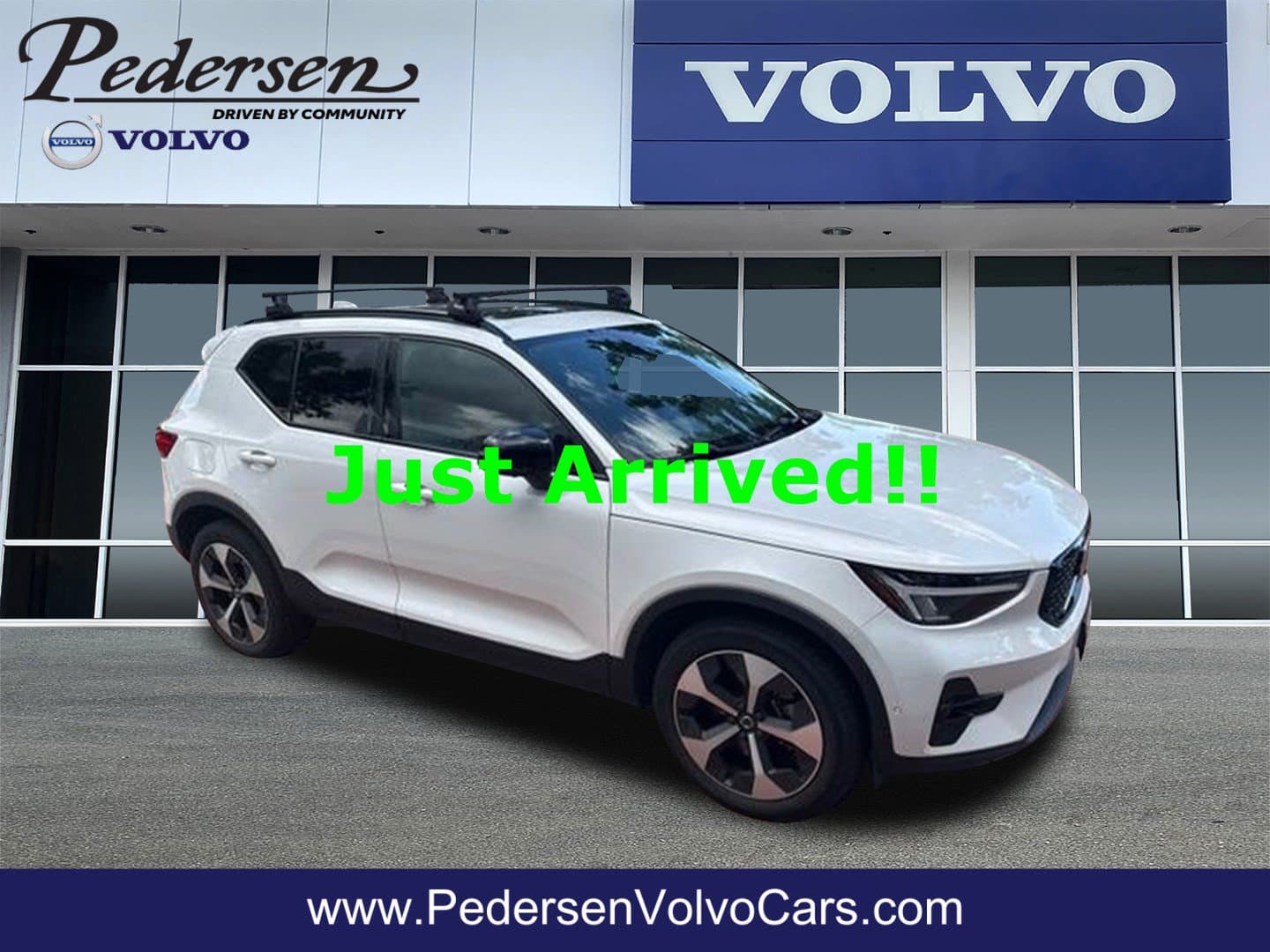 2023 Volvo XC40