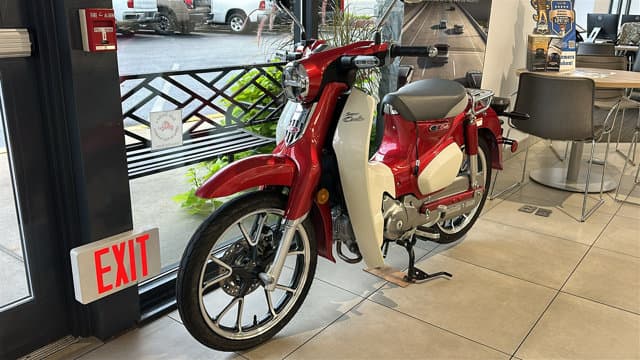2021 Honda C125 A - Photo 1