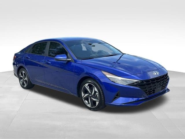 2023 Hyundai Elantra - Photo 1