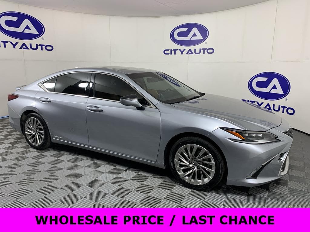 2022 Lexus ES 300h