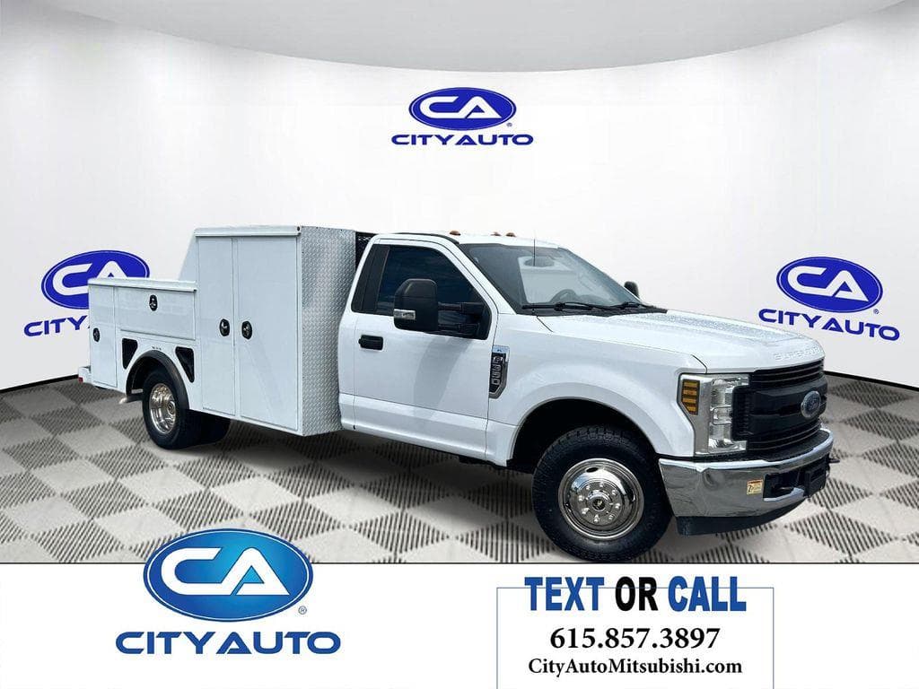 2019 Ford F-350 Super Duty Chassis