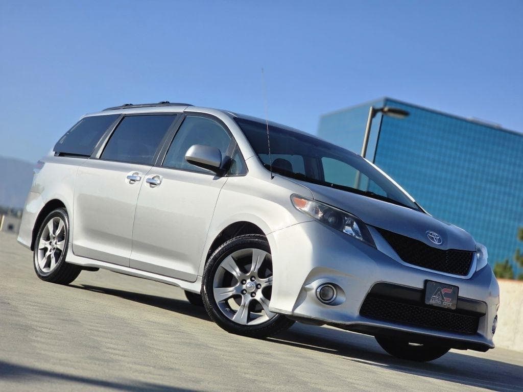 2014 Toyota Sienna