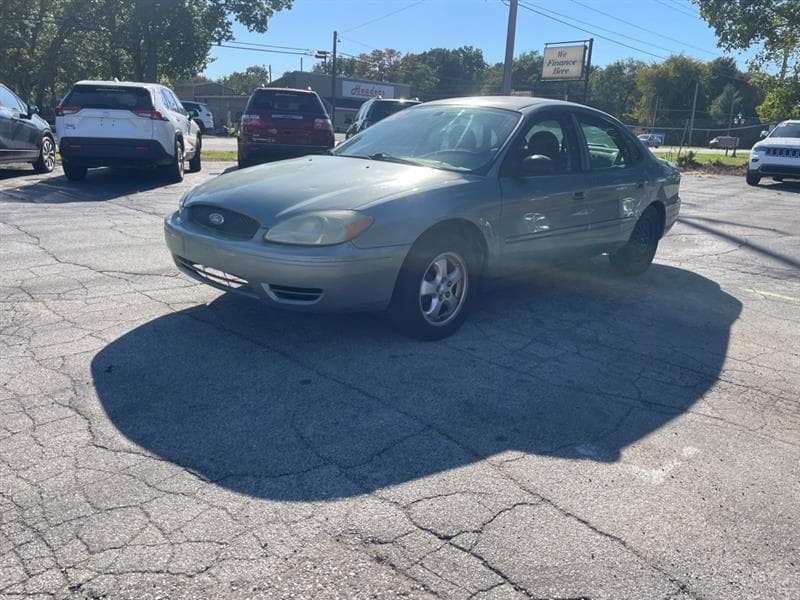 2005 Ford Taurus