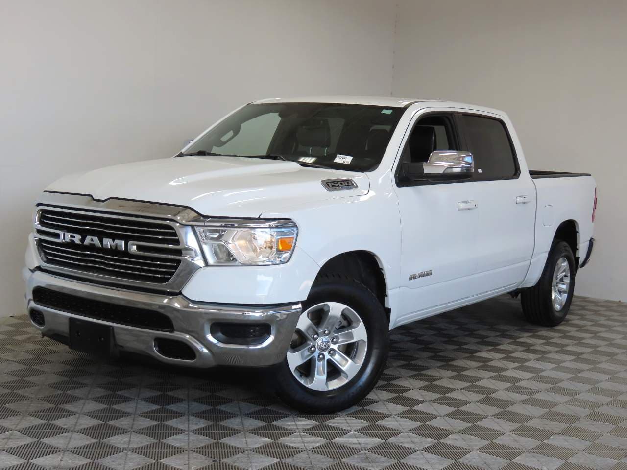 2024 Ram 1500 - Photo 1