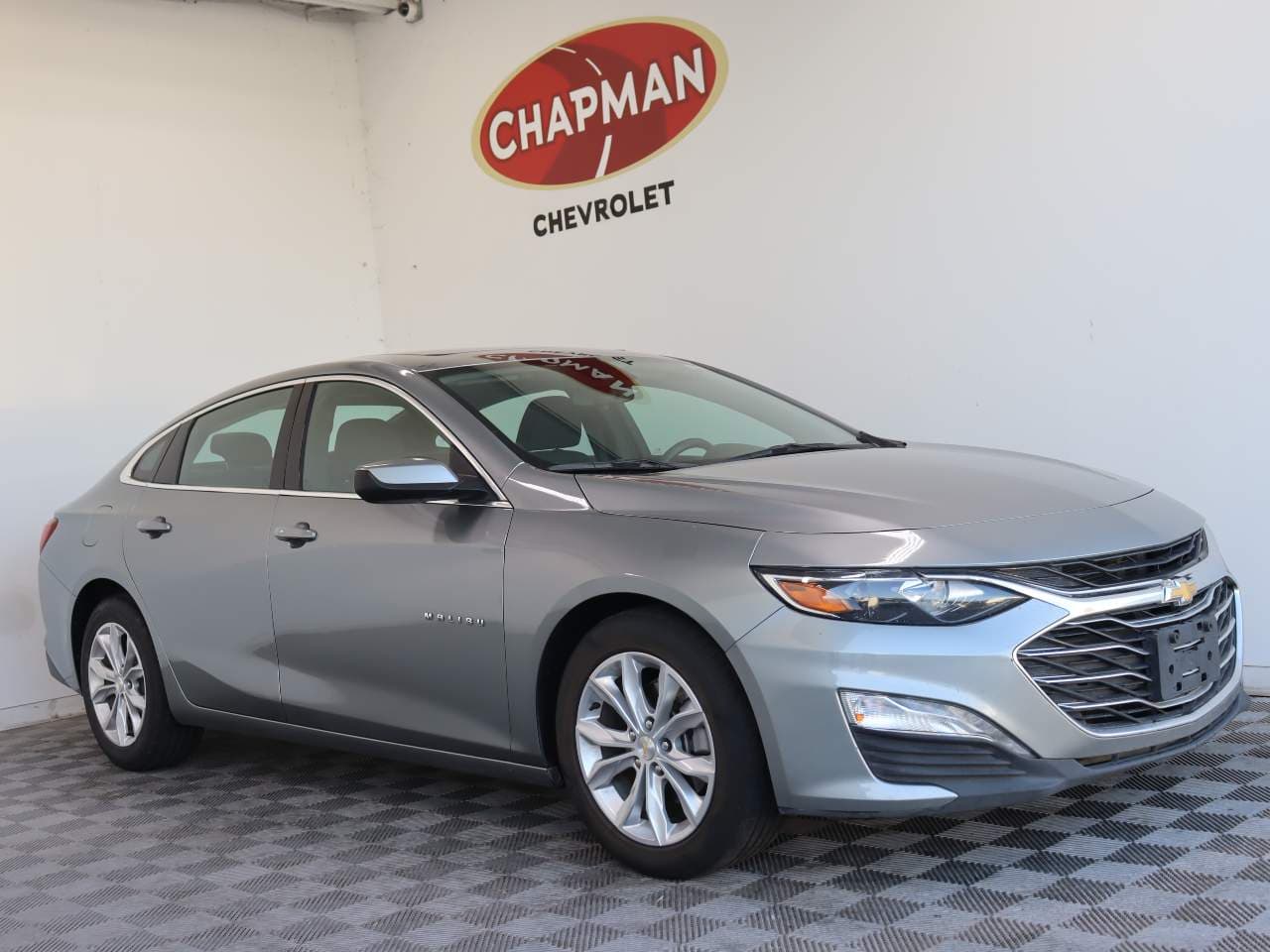 2024 Chevrolet Malibu - Photo 1
