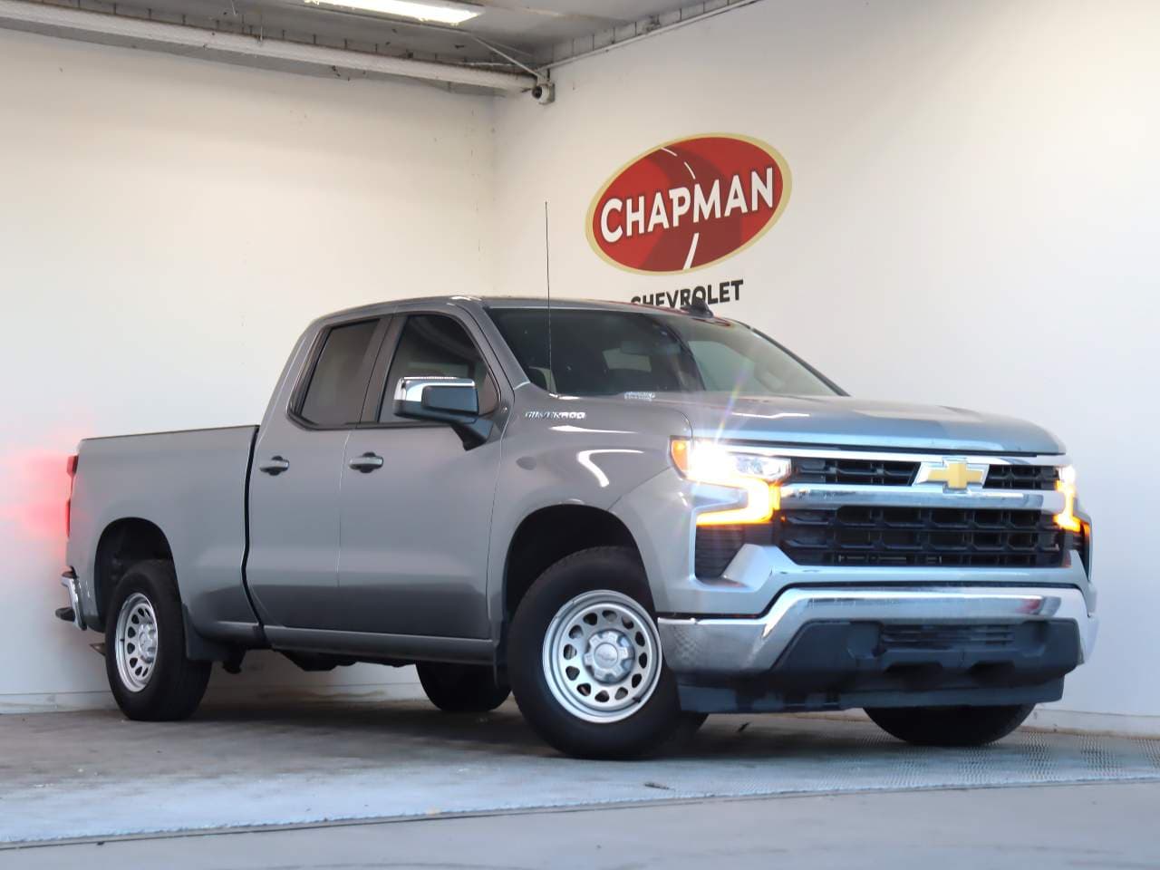 2024 Chevrolet Silverado 1500 - Photo 1
