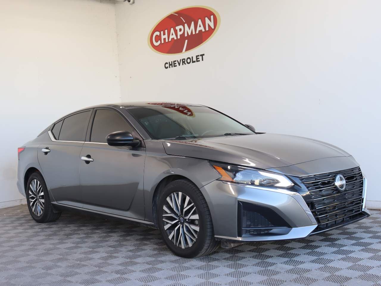 2024 Nissan Altima - Photo 1
