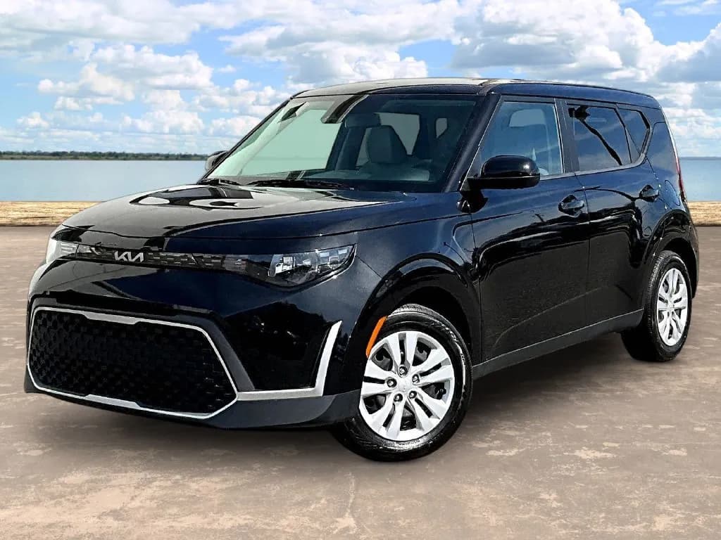 2025 Kia Soul - Photo 1