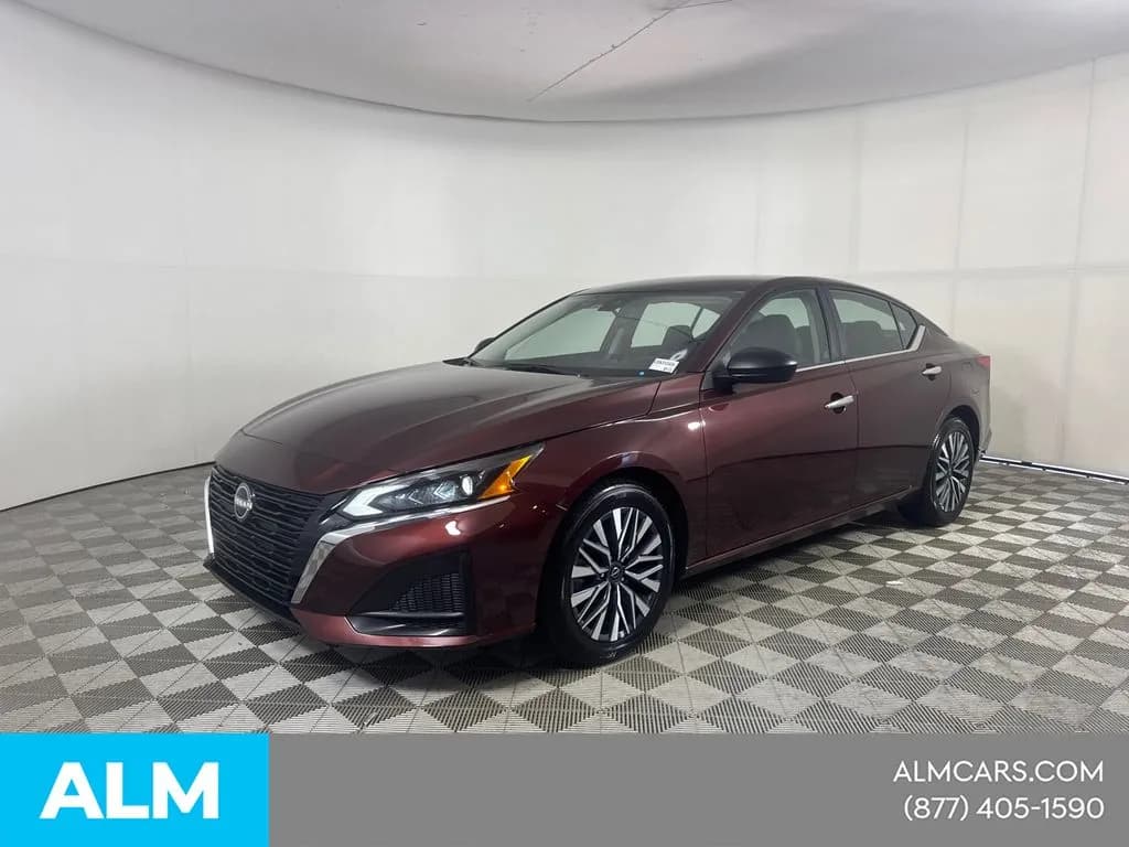 2025 Nissan Altima