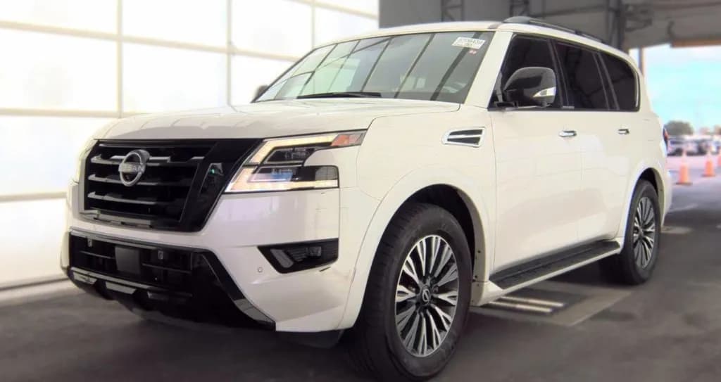2023 Nissan Armada - Photo 1