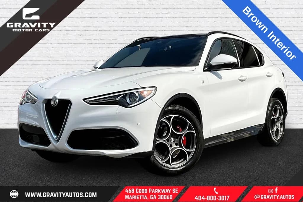 2022 Alfa Romeo Stelvio - Photo 1