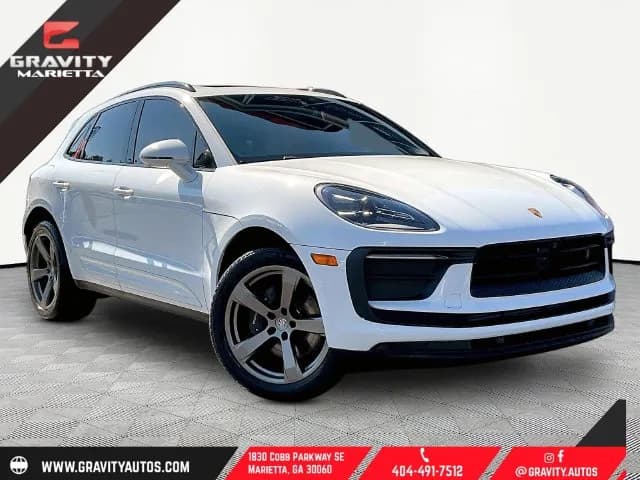 2023 Porsche Macan - Photo 1