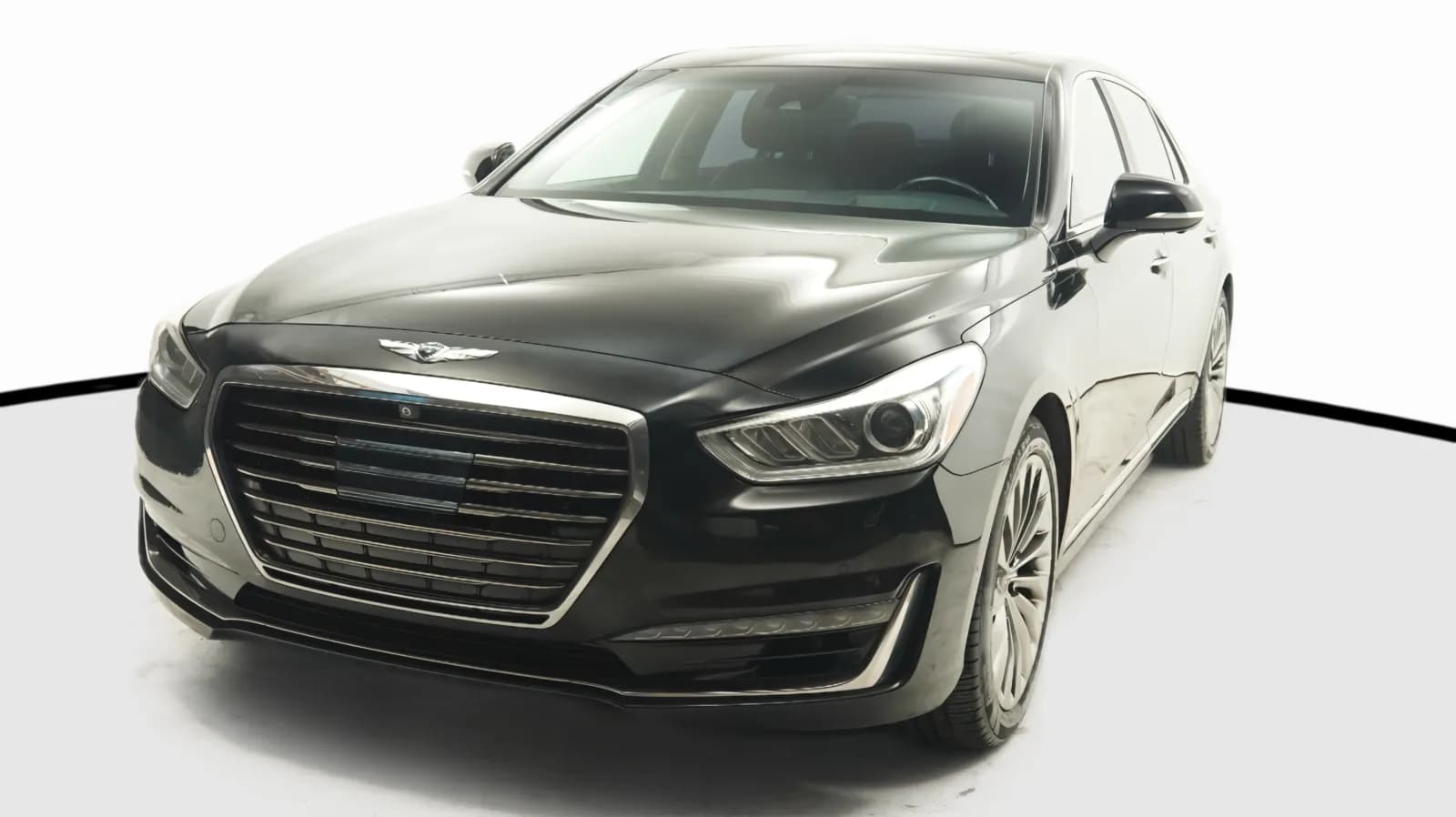 2017 Genesis G90