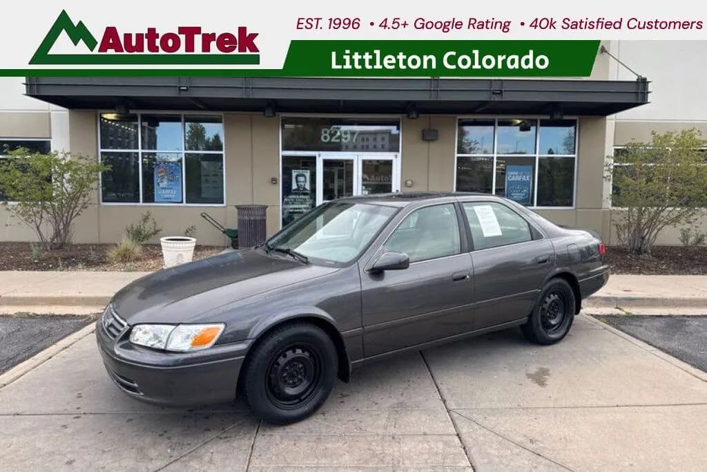 2000 Toyota Camry