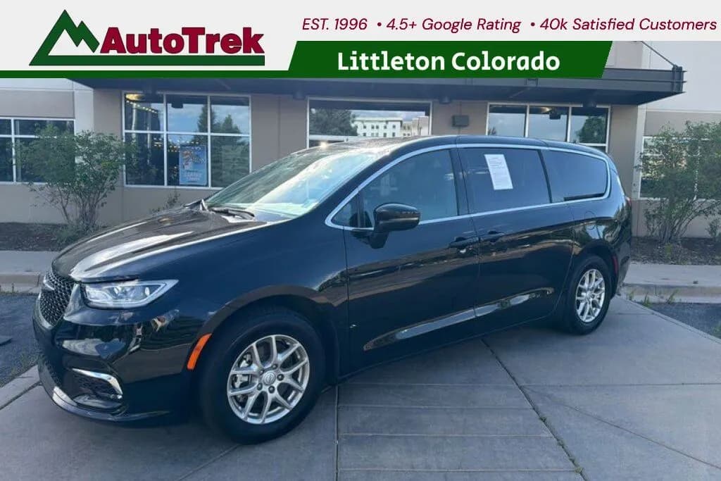 2025 Chrysler Pacifica