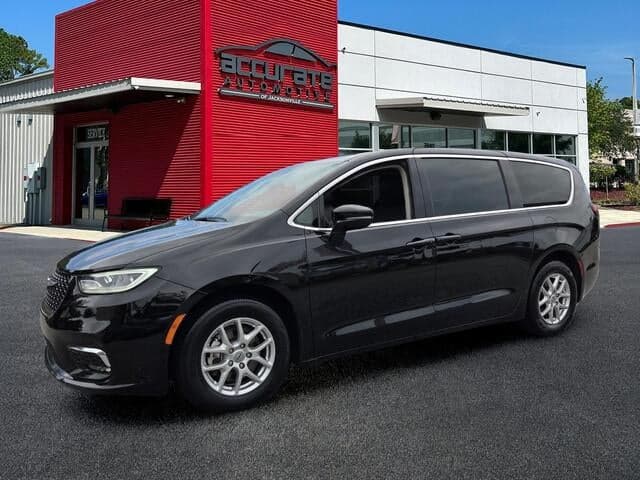 2024 Chrysler Pacifica