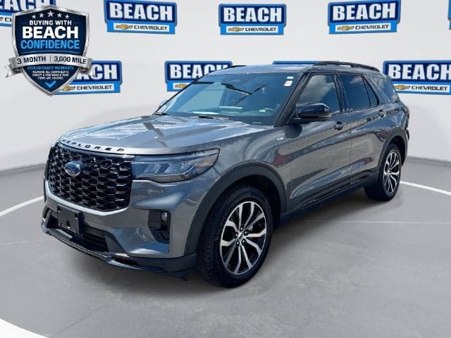 2025 Ford Explorer - Photo 1