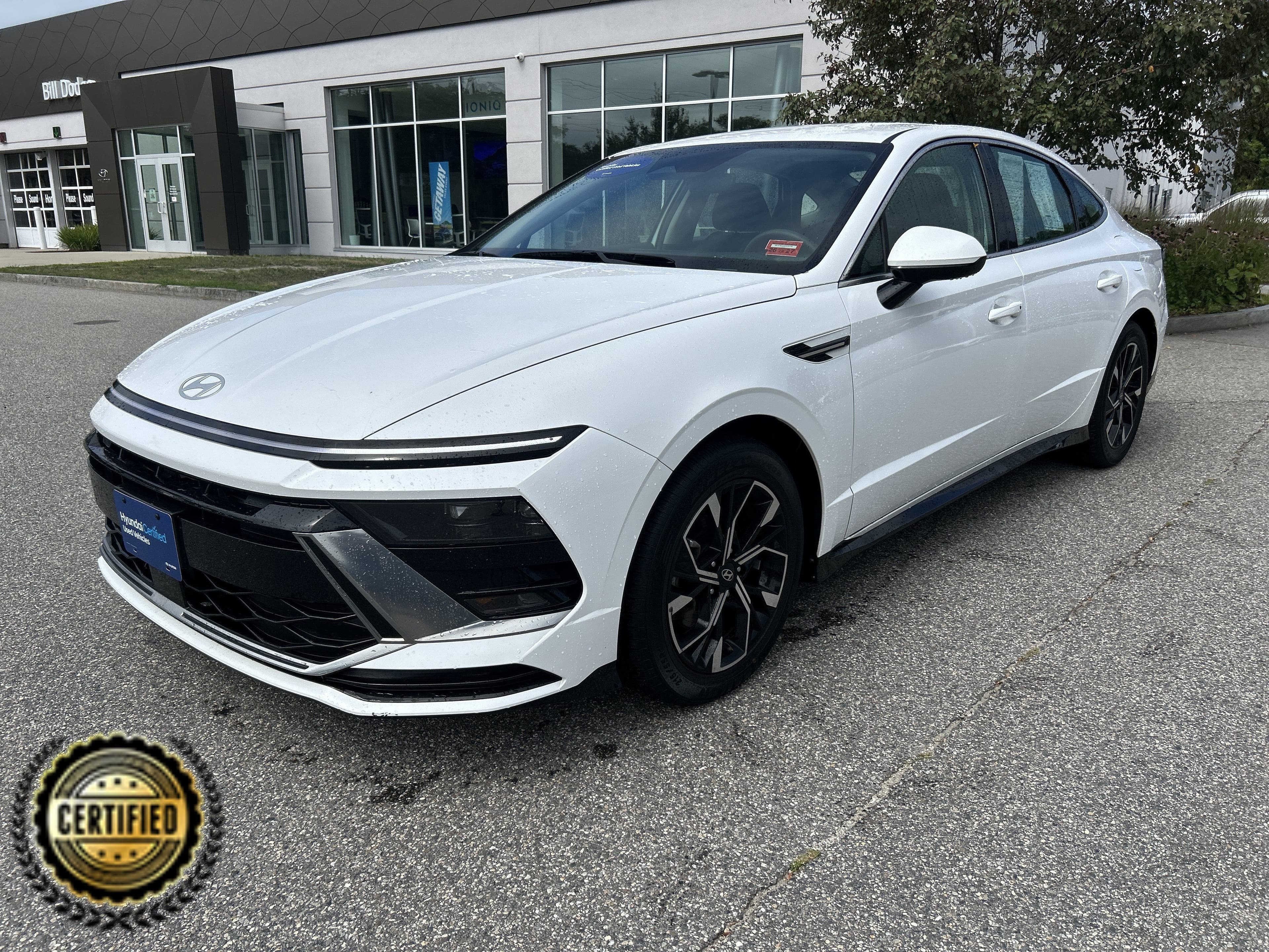 2025 Hyundai Sonata - Photo 1