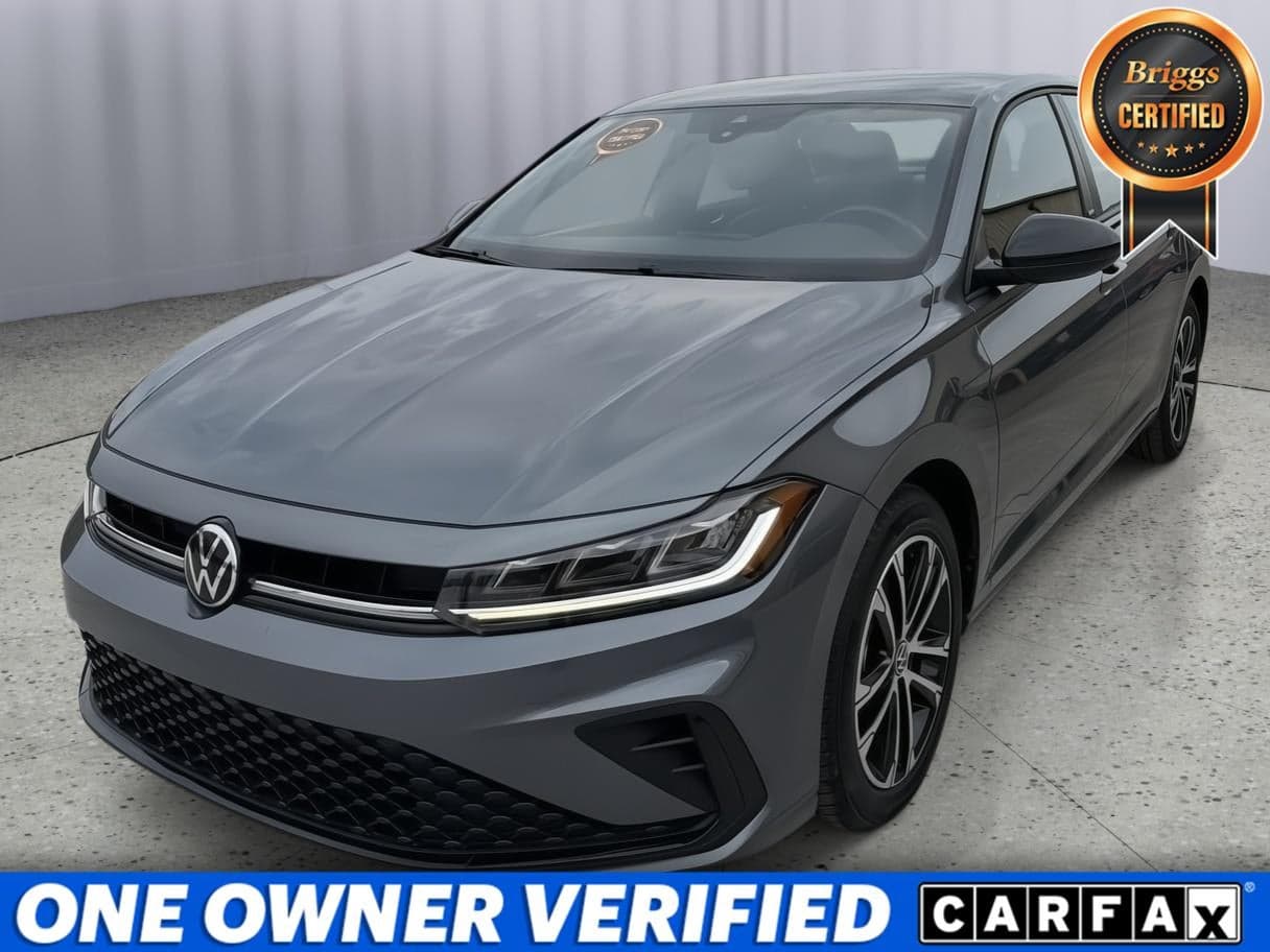 2025 Volkswagen Jetta - Photo 1