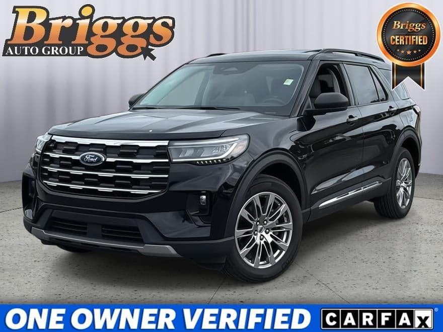 2025 Ford Explorer - Photo 1