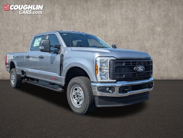 2027 Ford F-350Sd - Photo 1
