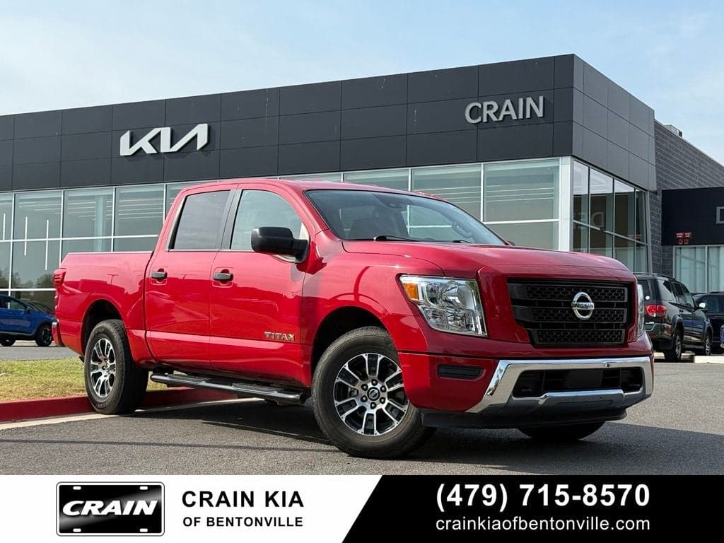 2022 Nissan Titan - Photo 1