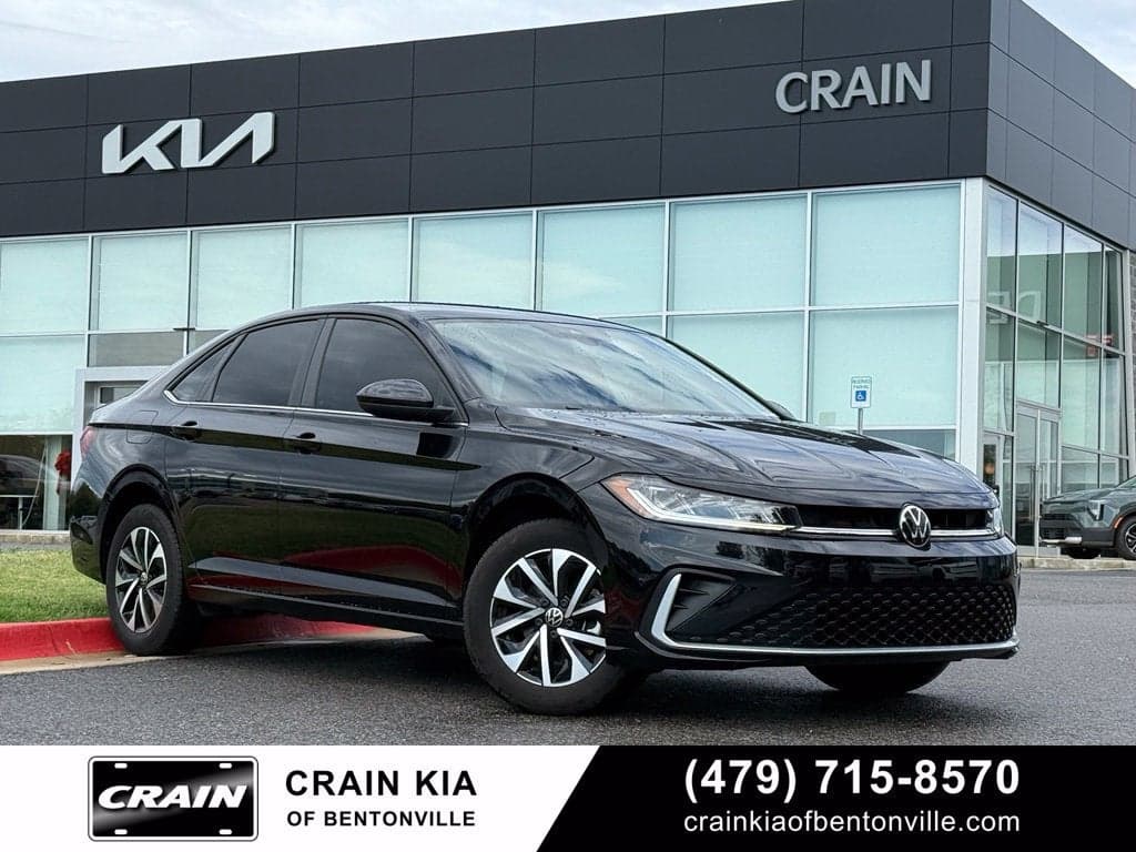 2025 Volkswagen Jetta - Photo 1