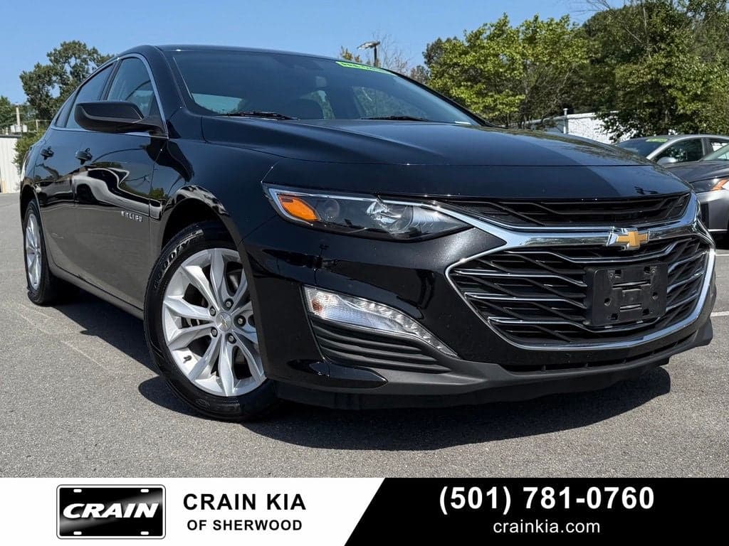 2025 Chevrolet Malibu - Photo 1
