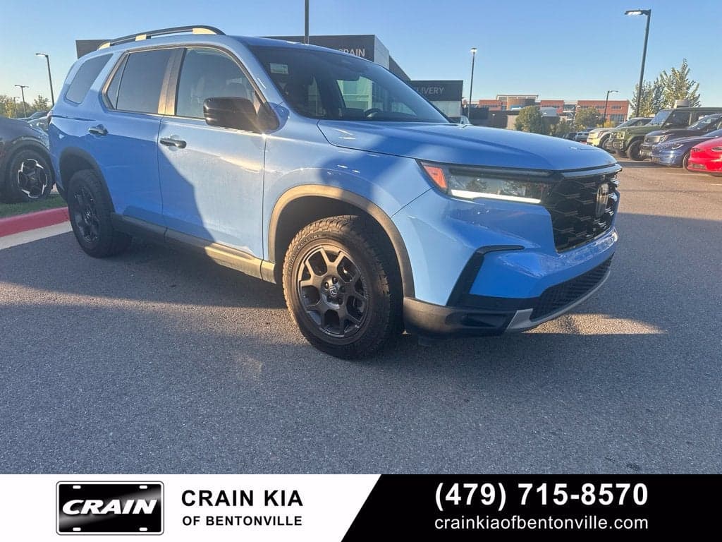 2025 Honda Pilot - Photo 1