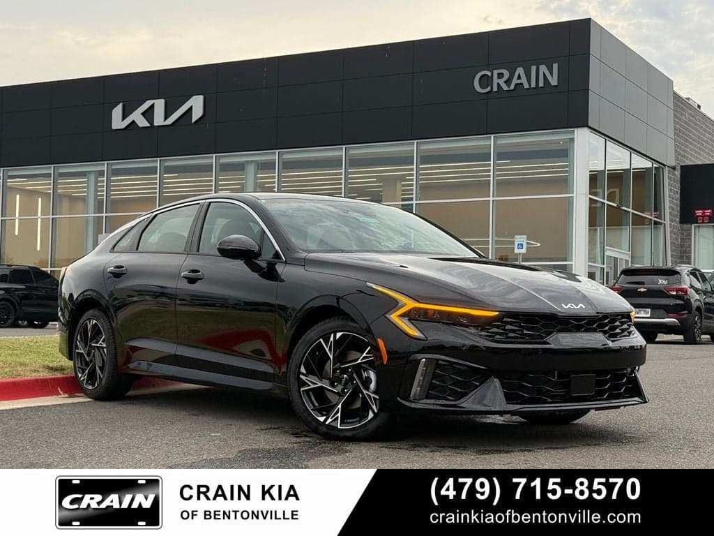 2026 Kia K5 - Photo 1