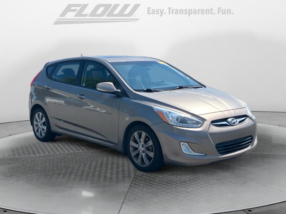 2014 Hyundai Accent - Photo 1