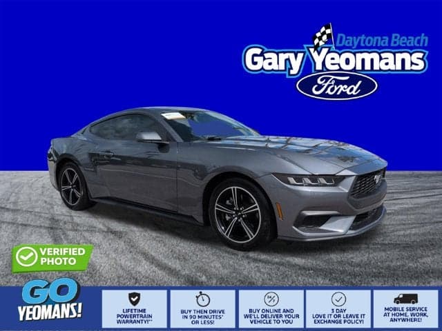 2025 Ford Mustang - Photo 1