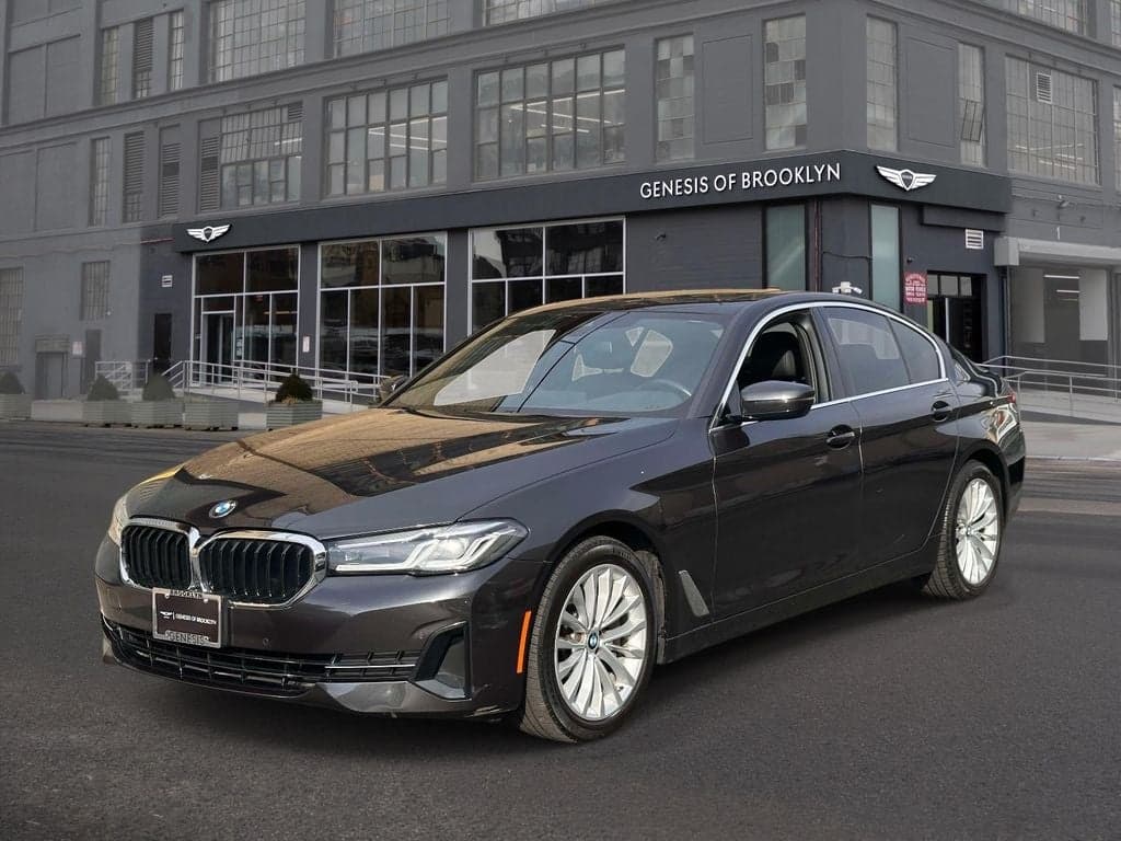2023 BMW 5 Series - Photo 1