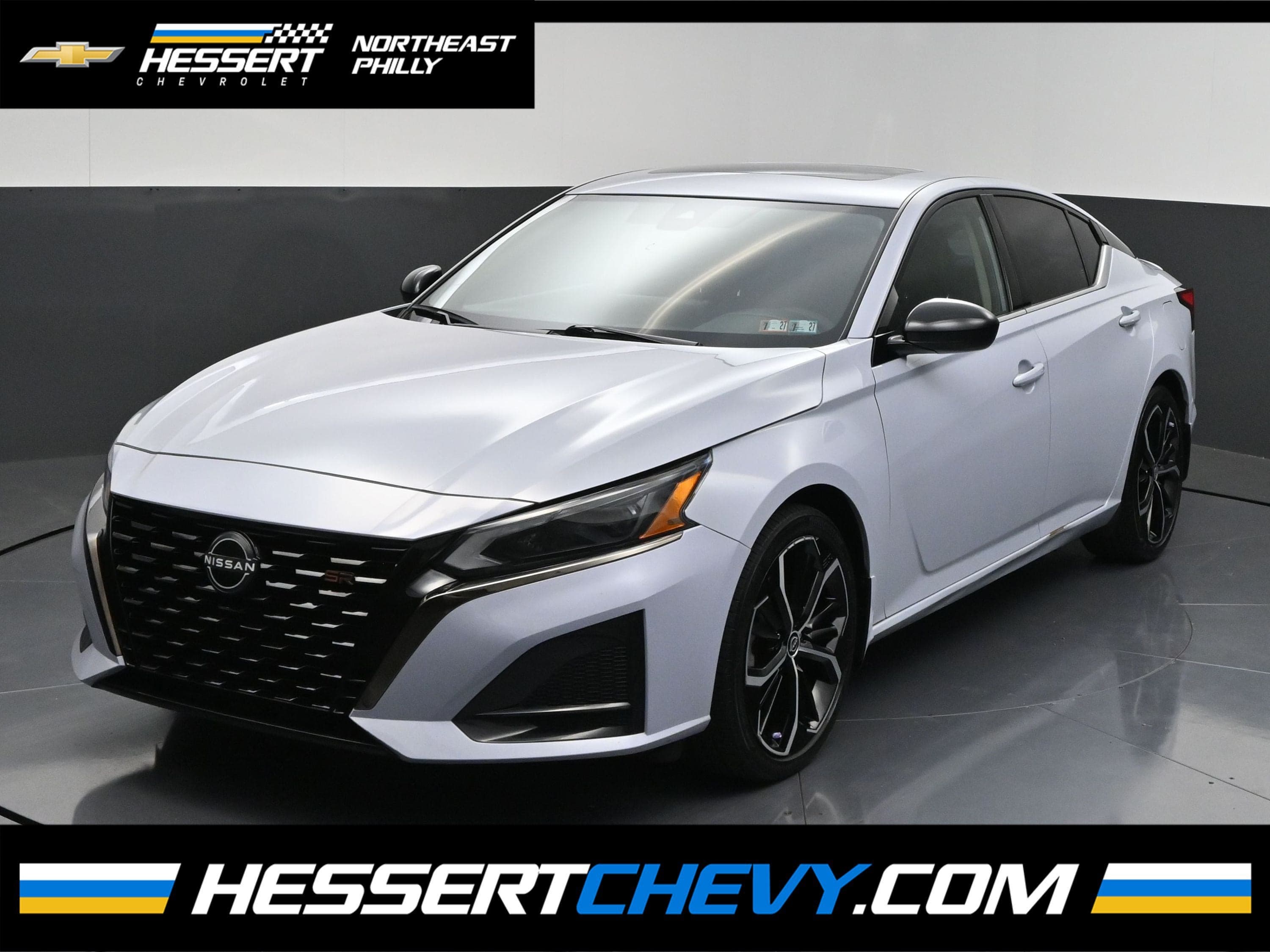 2023 Nissan Altima - Photo 1