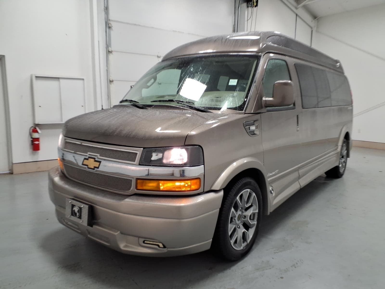 2024 Chevrolet Express 2500