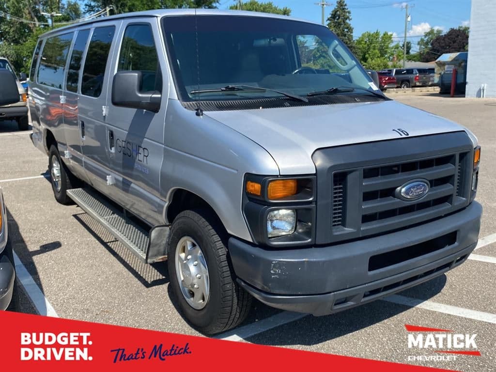 2013 Ford E-350 Super Duty