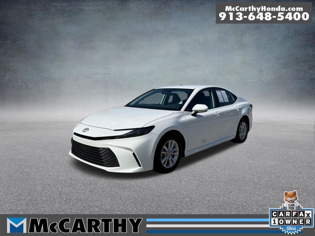 2025 Toyota Camry - Photo 1