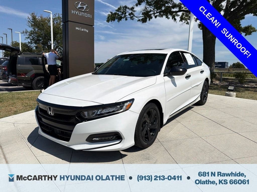 2019 Honda Accord - Photo 1